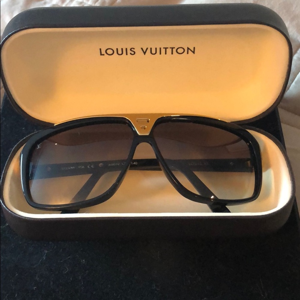 Louis Vuitton sunglasses - unworn - brand new